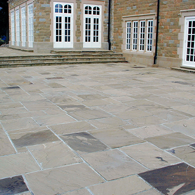 New York Buff-Brown Riven Paving