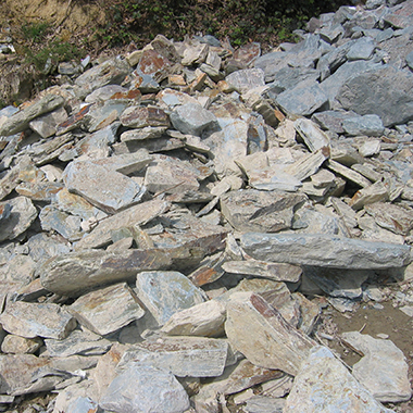 Devon Slate Rockery Stone